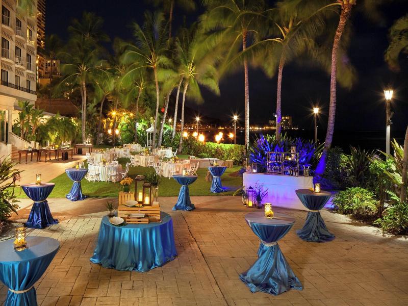 Moana Surfrider image