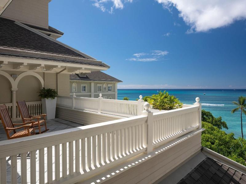 Moana Surfrider image