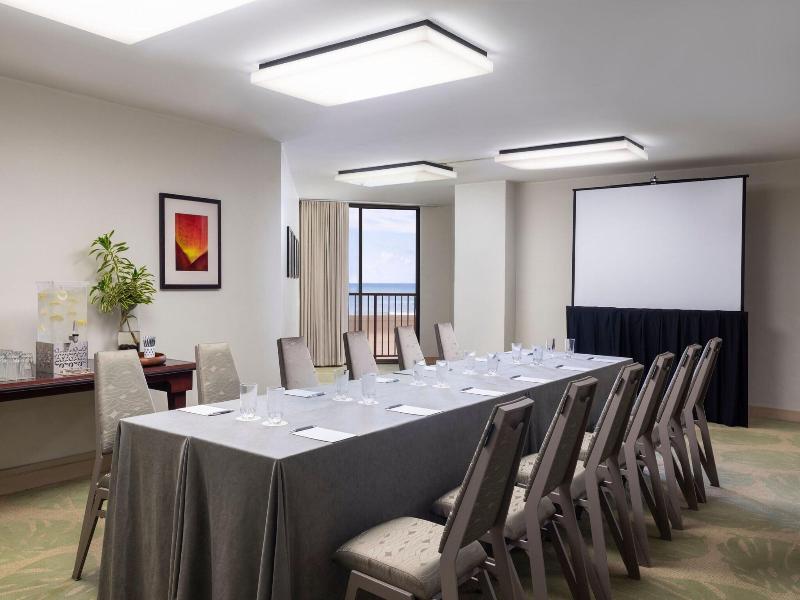 Moana Surfrider image