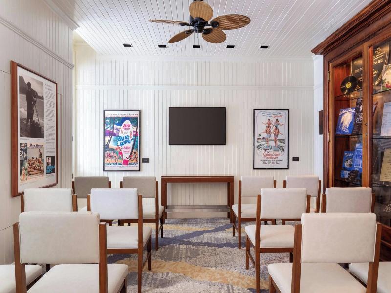 Moana Surfrider image