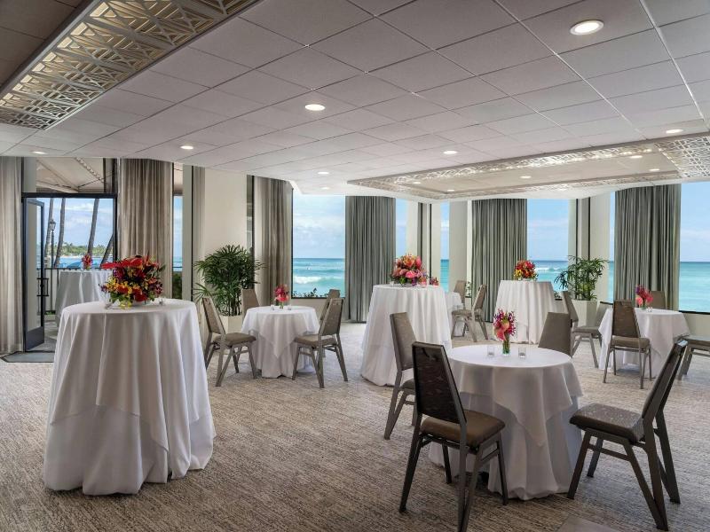 Moana Surfrider image