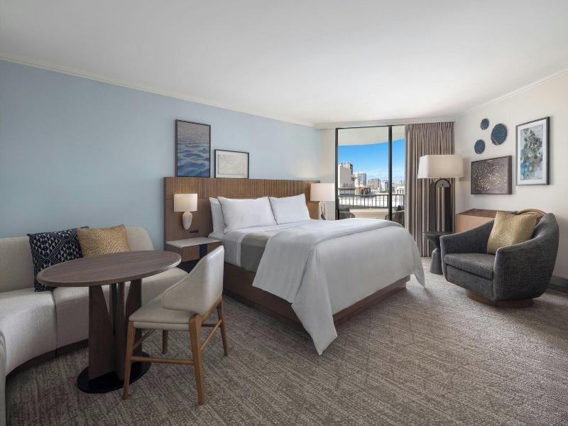 Moana Surfrider image
