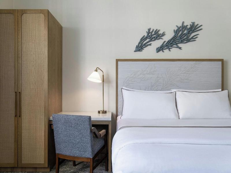 Moana Surfrider image