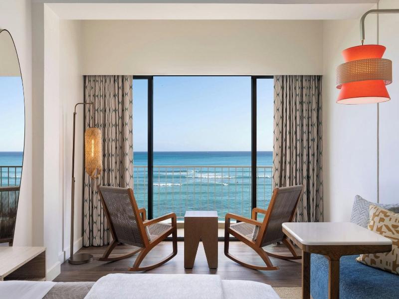 Moana Surfrider image