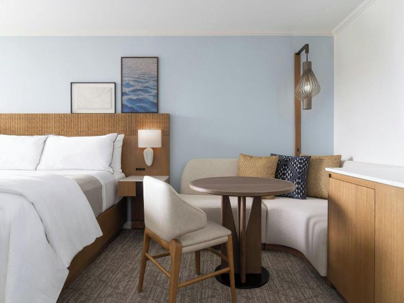 Moana Surfrider image
