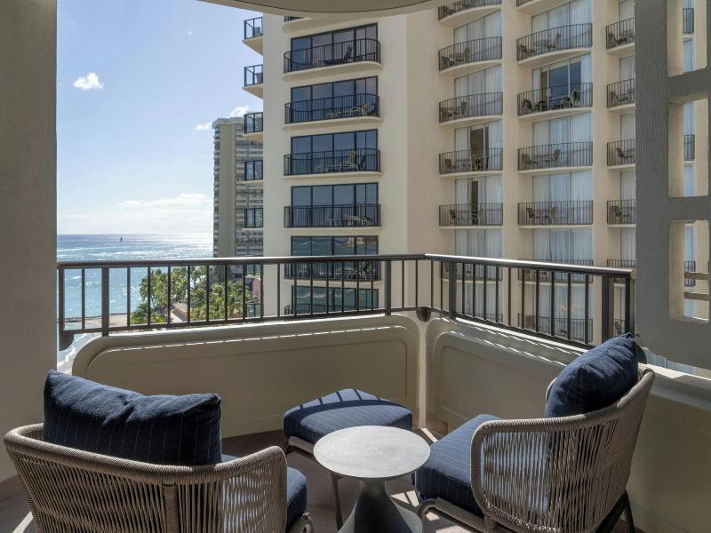 Moana Surfrider image