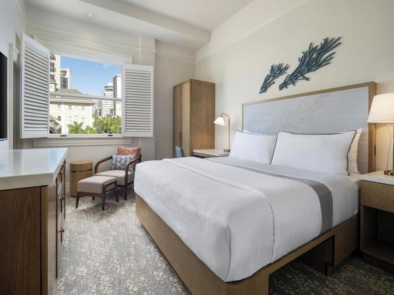 Moana Surfrider image