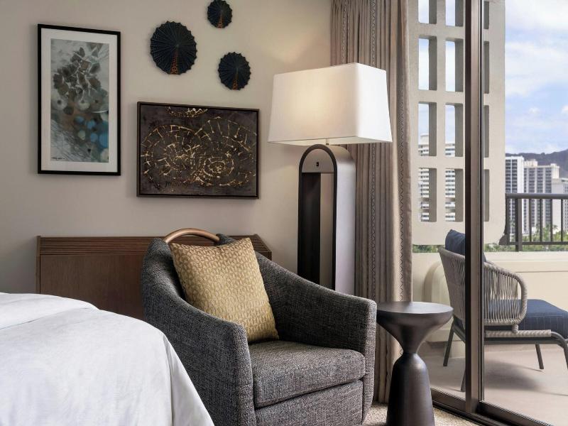 Moana Surfrider image