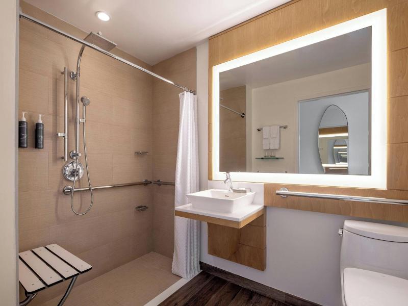 Moana Surfrider image