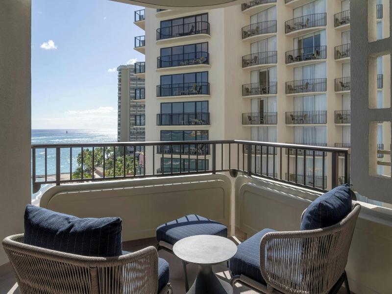 Moana Surfrider image