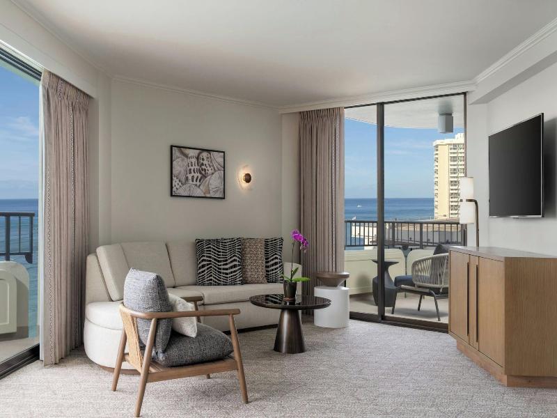Moana Surfrider image