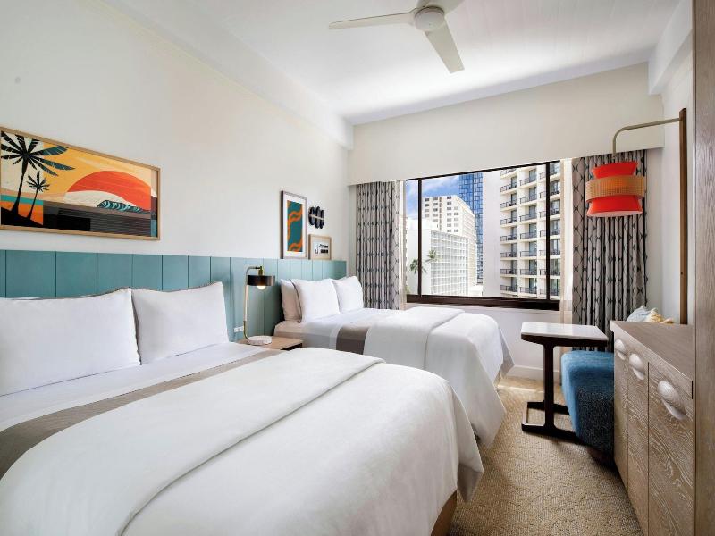 Moana Surfrider image
