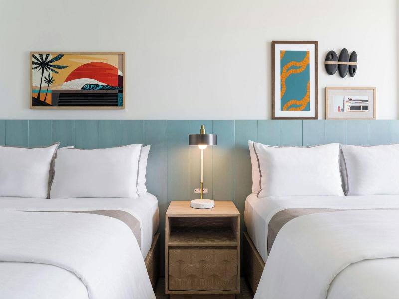 Moana Surfrider image