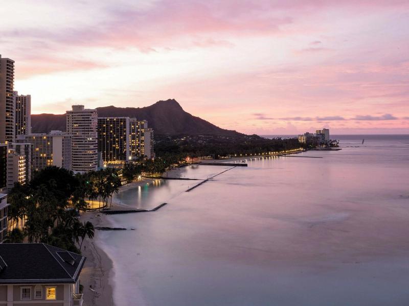 Moana Surfrider image