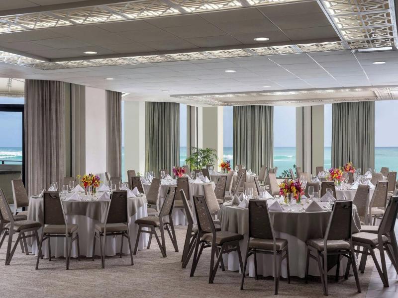 Moana Surfrider image