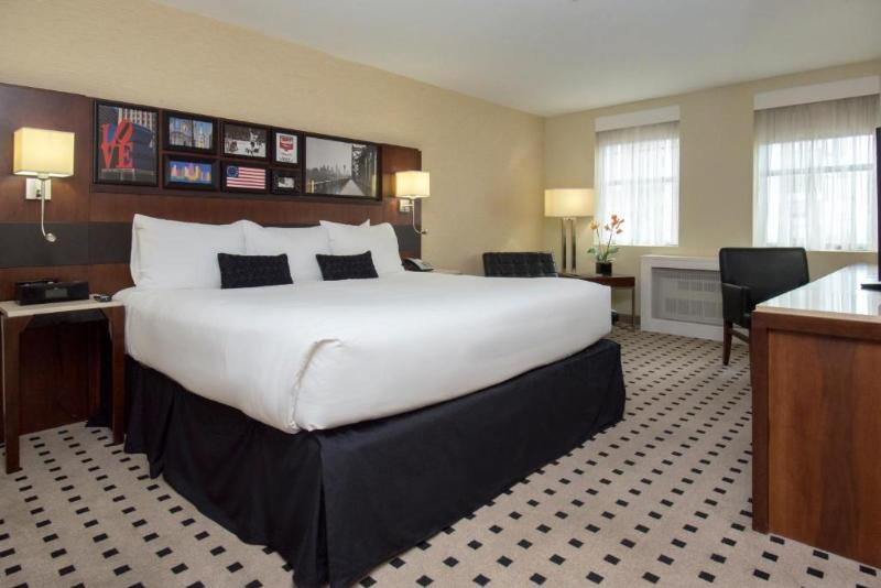 The Warwick Hotel Rittenhouse Square image