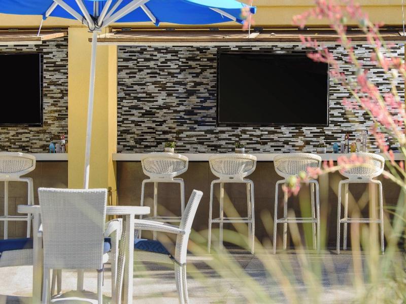 Renaissance Palm Springs Hotel image