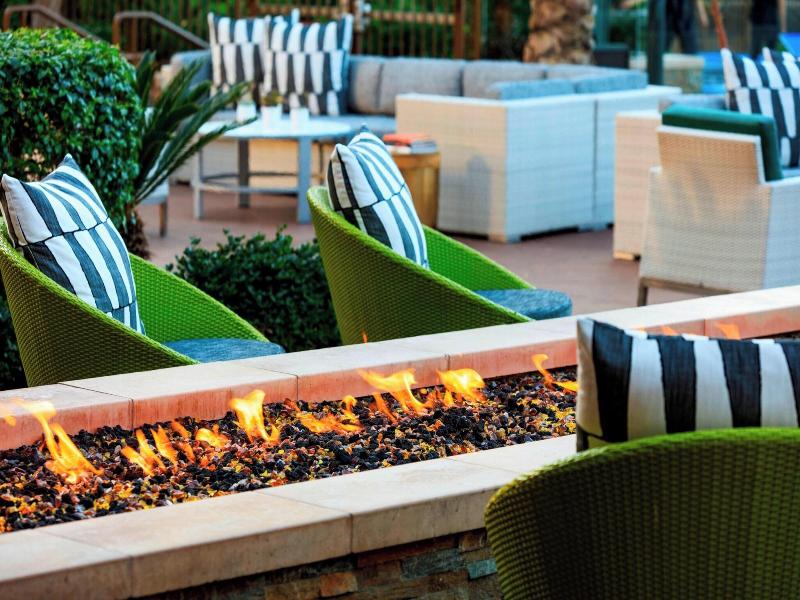 Renaissance Palm Springs Hotel image