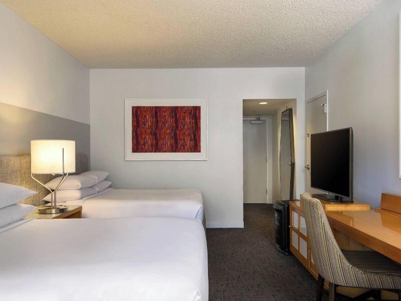 Renaissance Palm Springs Hotel image