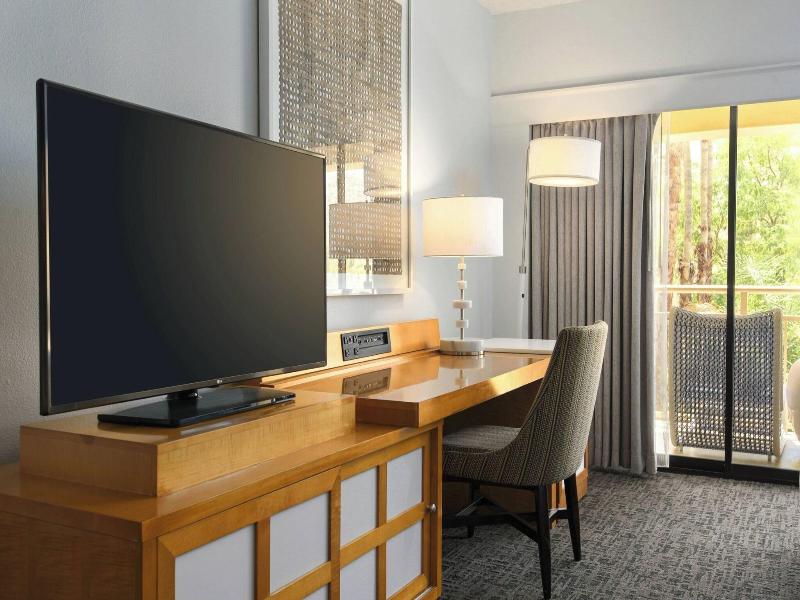 Renaissance Palm Springs Hotel image