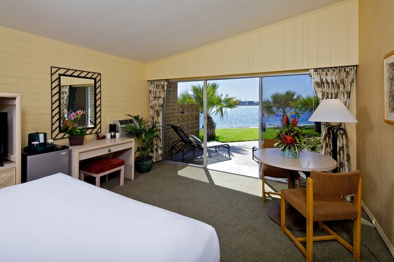 Bahia Resort San Diego - vacaystore.com
