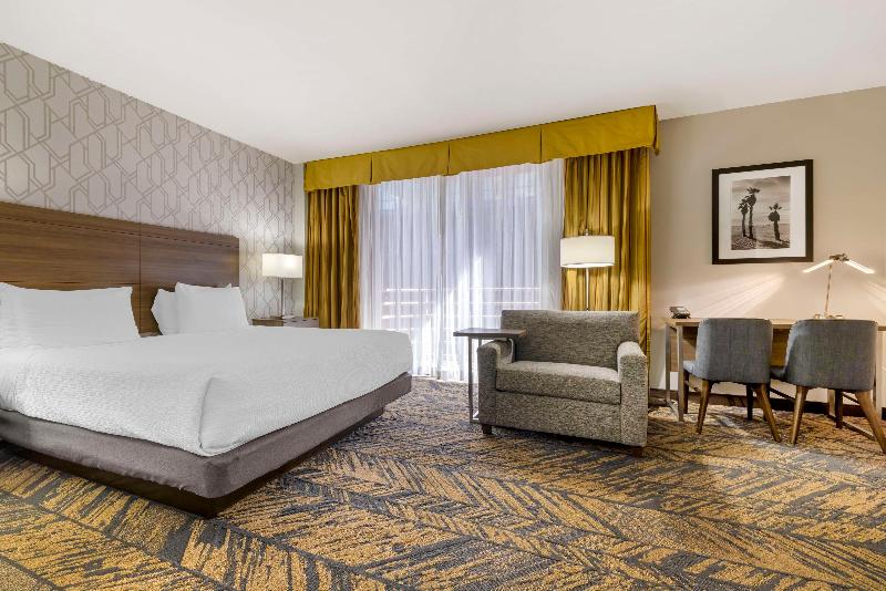 Best Western Plus Bayside Inn