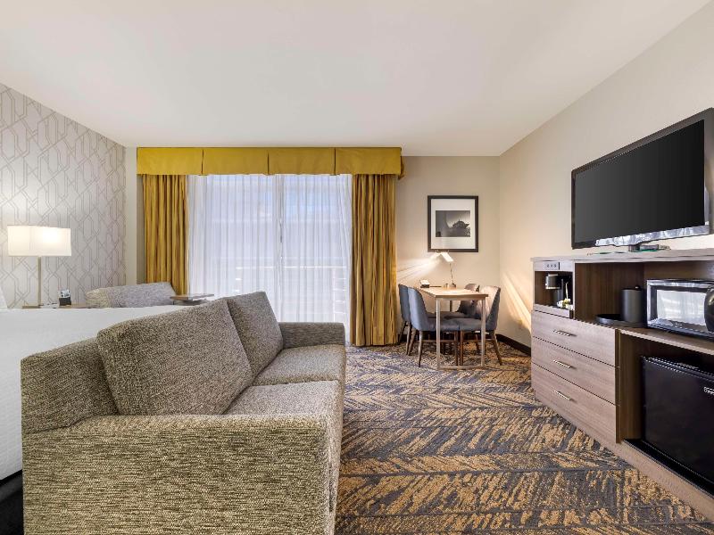 Best Western Plus Bayside Inn image