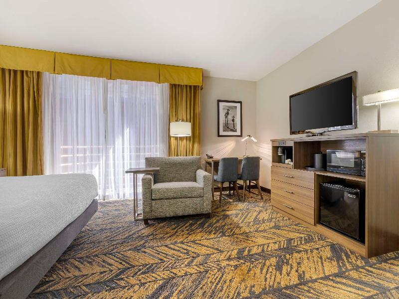 Best Western Plus Bayside Inn image