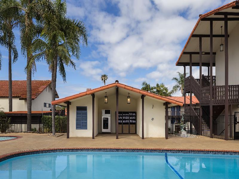 FOUND Hotels, Santa Barbara, series by Marriot image