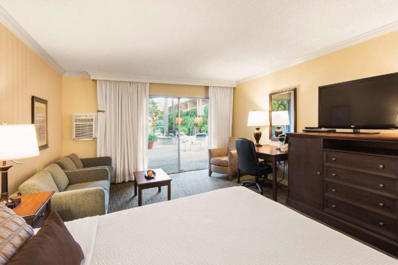 FOUND Hotels, Santa Barbara, series by Marriot image