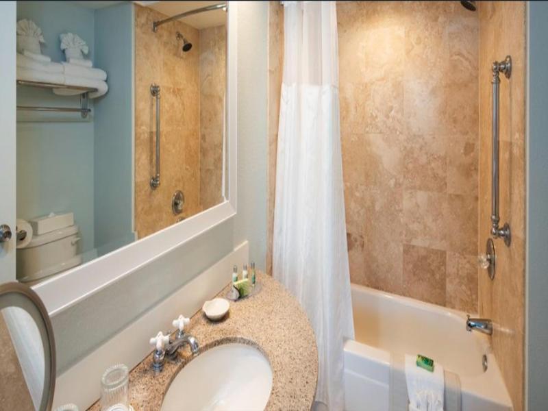 Island Grand at TradeWinds image