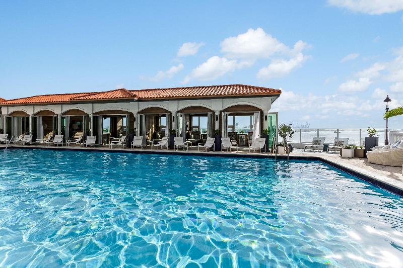 Stay in style at InterContinental Miami