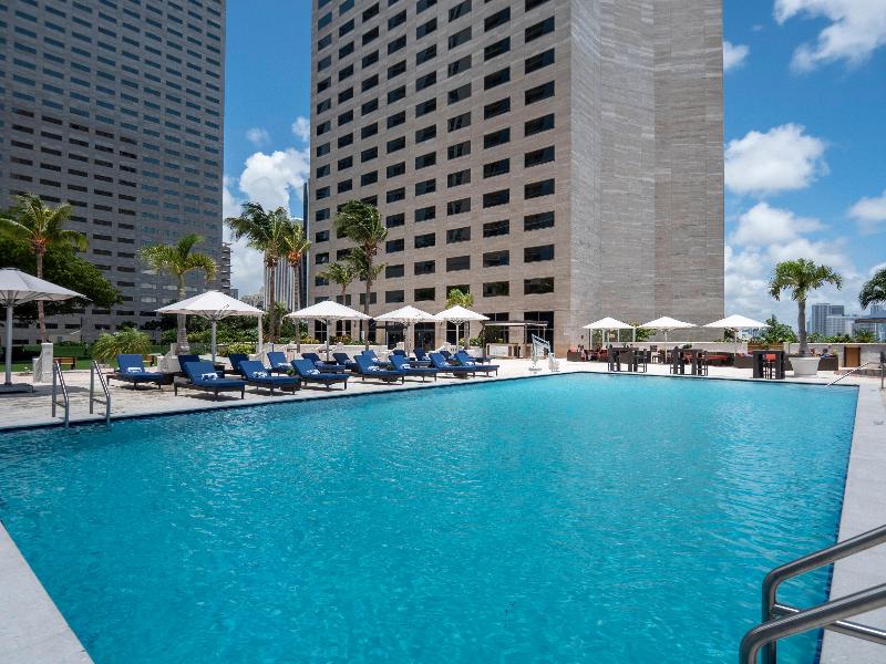 Stay in style at InterContinental Miami