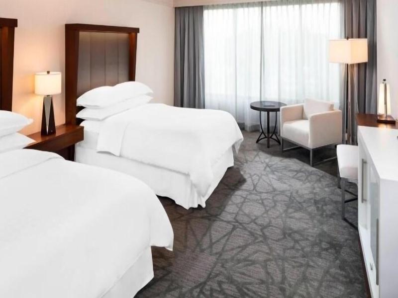 QUADRUPLE TWO DOUBLE BEDS