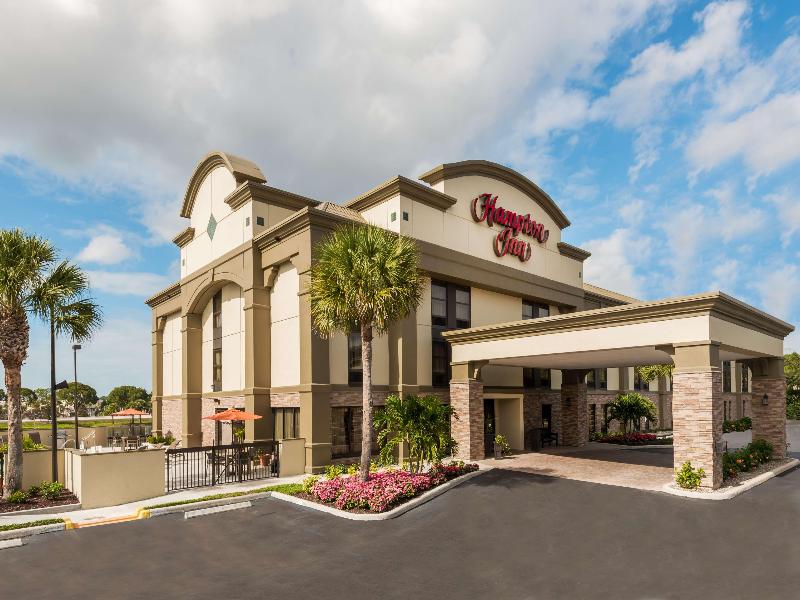 Hampton Inn Bonita Springs/Naples-North image