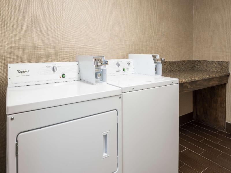 Hampton Inn Bonita Springs/Naples-North image