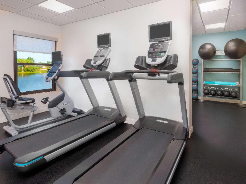 Hampton Inn Bonita Springs/Naples-North image