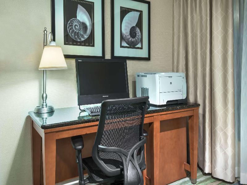 Hampton Inn Bonita Springs/Naples-North image