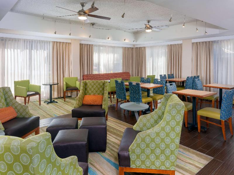 Hampton Inn Bonita Springs/Naples-North image