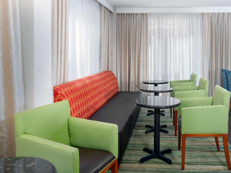 Hampton Inn Bonita Springs/Naples-North image
