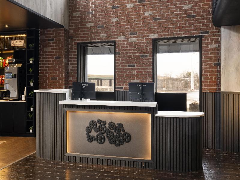 Aiden by Best Western Newark Airport image