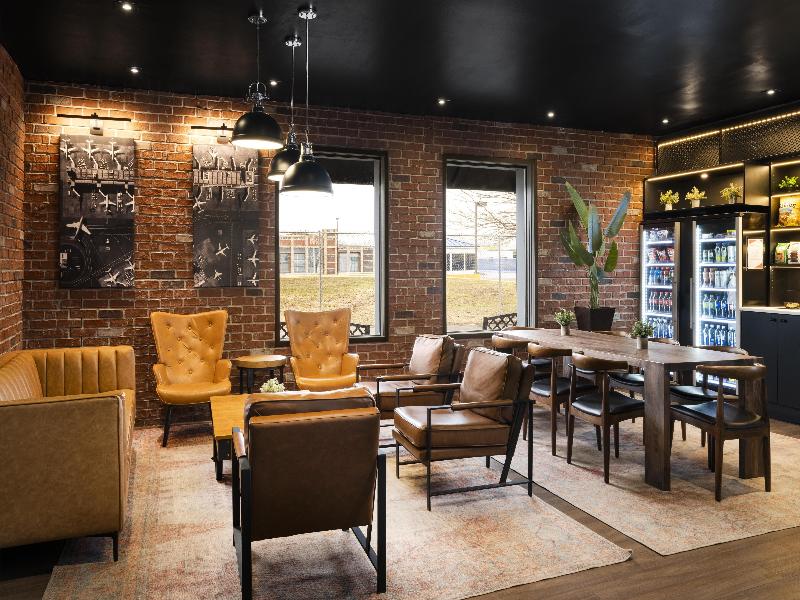 Aiden by Best Western Newark Airport image