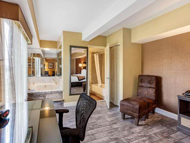 Aiden by Best Western Newark Airport image