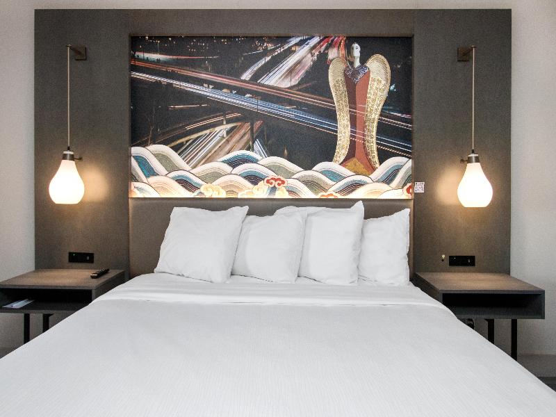Aiden Los Angeles Downtown Dragon Gate Inn image
