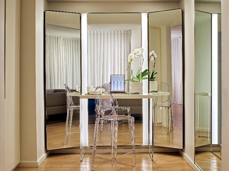 The Valorian Los Angeles, Curio Collection Hilton image