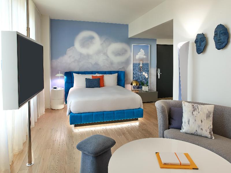 The Valorian Los Angeles, Curio Collection Hilton image