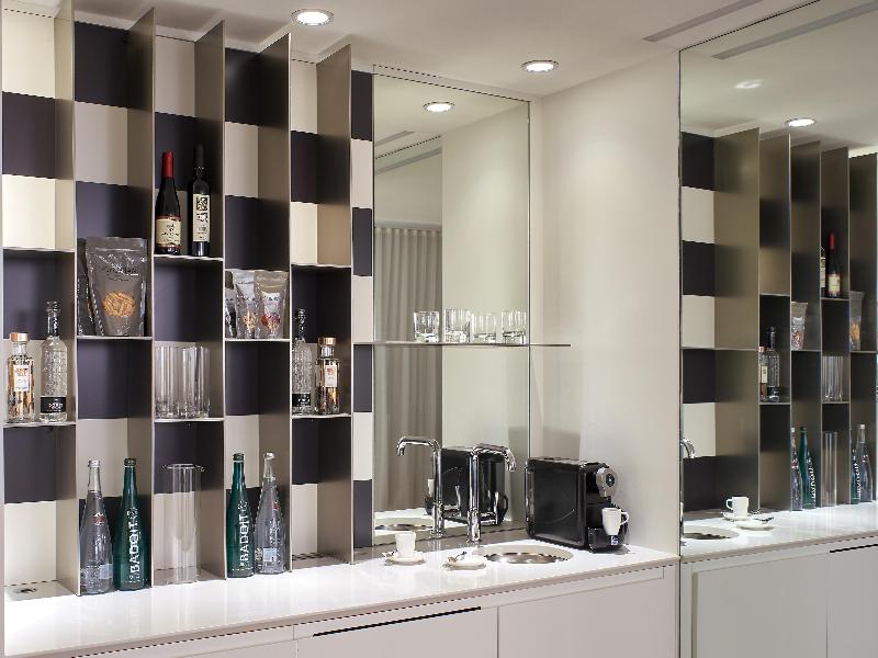The Valorian Los Angeles, Curio Collection Hilton image