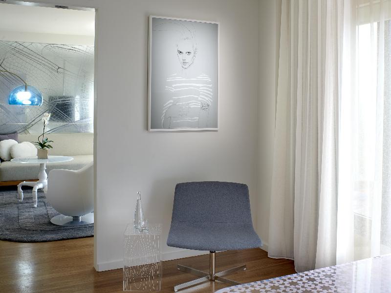 The Valorian Los Angeles, Curio Collection Hilton image