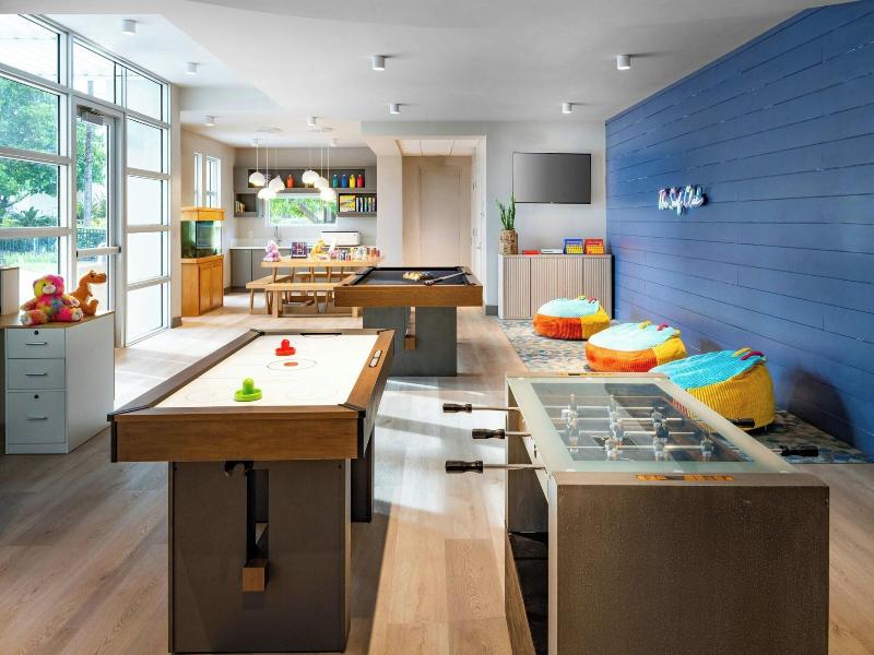 Fort Lauderdale Marriott Harbor Beach Resort & Spa image