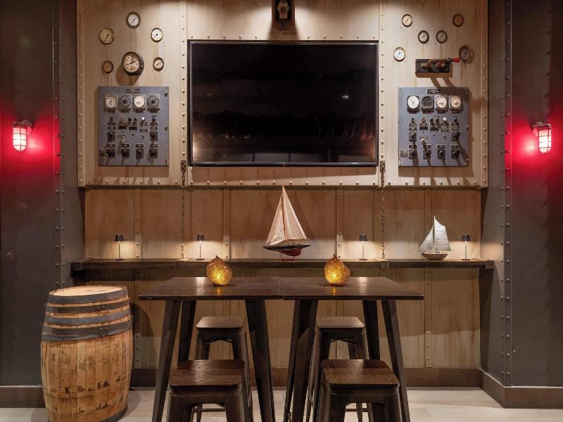 Fort Lauderdale Marriott Harbor Beach Resort & Spa image